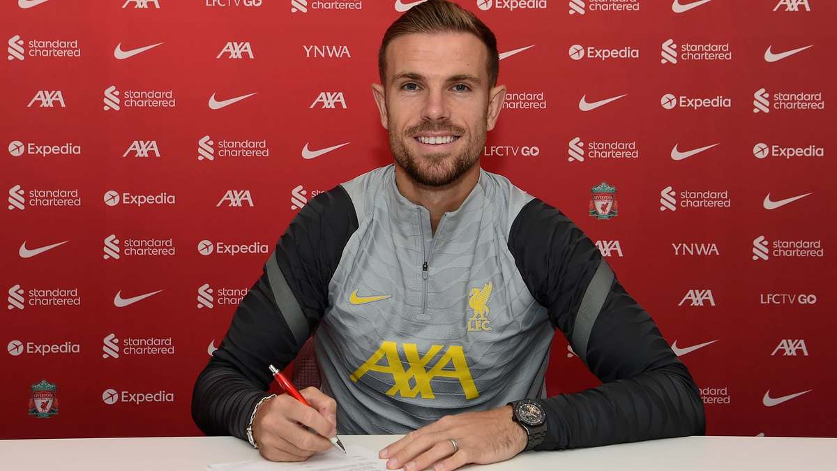 Jordan Henderson signed a new contract with Liverpool football club.