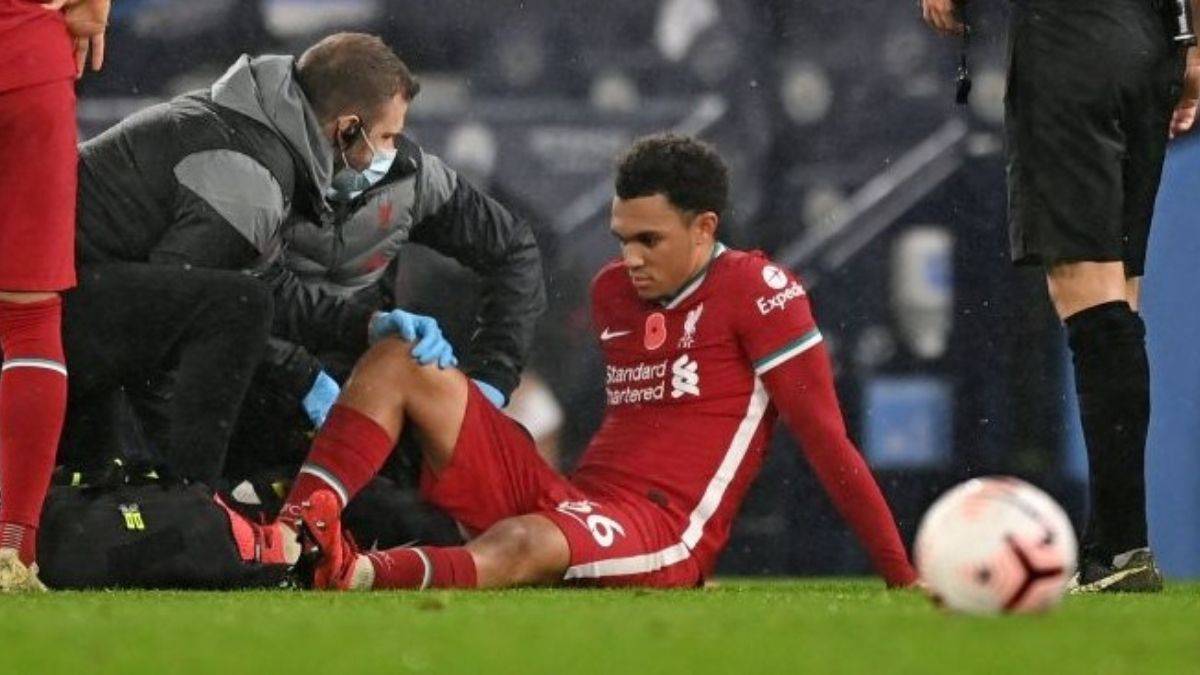 Liverpool fans erupt over injury news