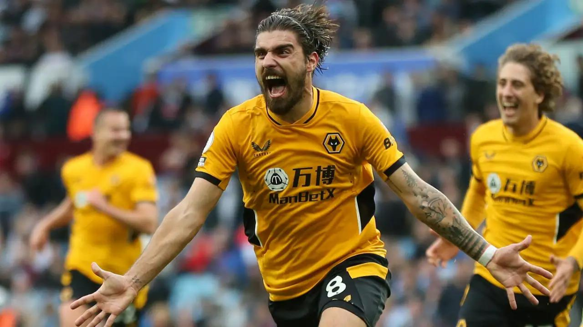 Wolves' season may have burned out after a promising start. But they still have a chance to influence the Premier League title battle this weekend. We will also be seeing an exciting midfield battle between Wolves' Ruben Neves and Reds' Thiago