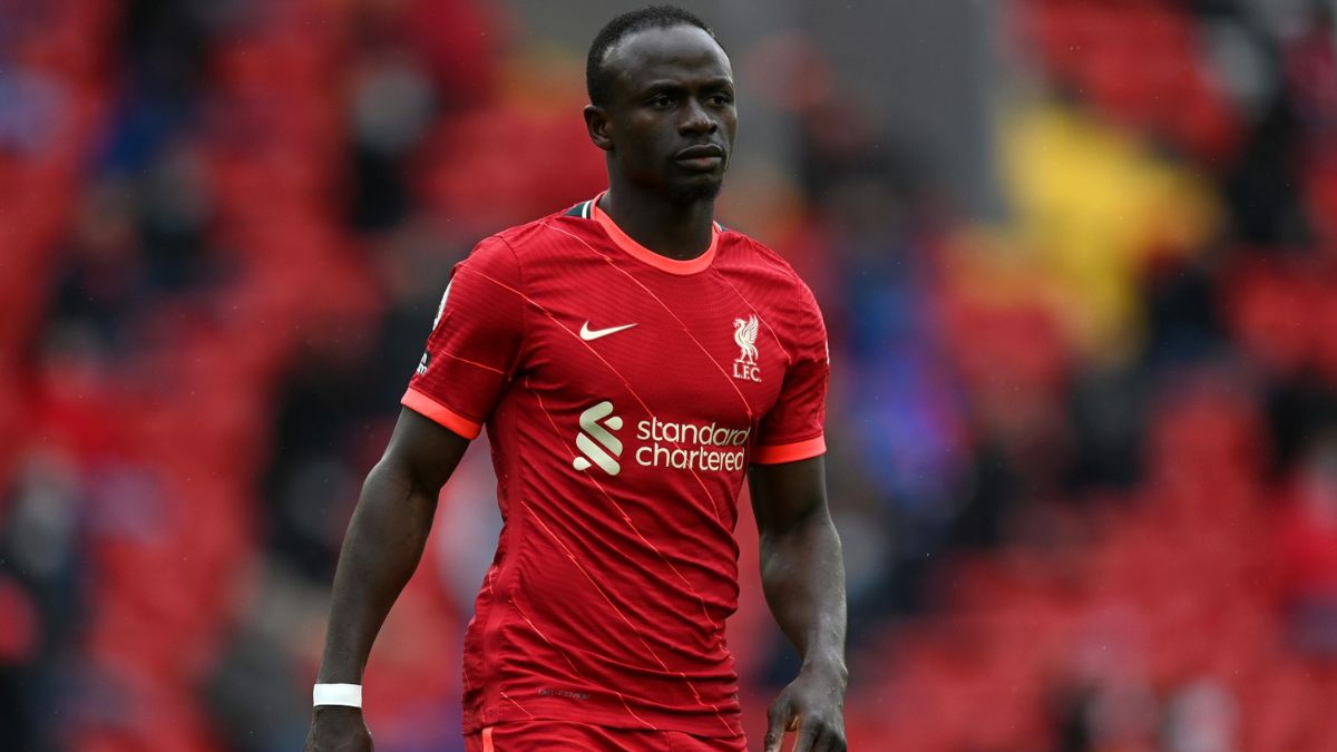 Sadio Mane hints he could snub Bayern Munich in favor of Marseille