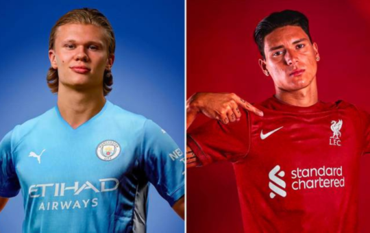 The two best teams in the Premier League have signed two of the best strikers in the world. And fans are hoping for a great showdown between these two attackers. Chris Sutton has also weighed down on whether Haaland or Nunez will be more prolific in the EPL.