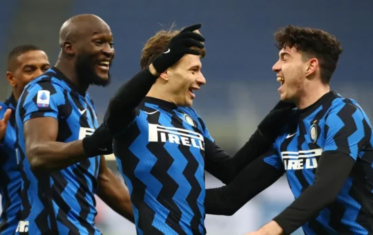 Liverpool FC are looking to reach an agreement with Inter Milan for an £85m star. The star has often been linked to the Reds. And Liverpool are hoping to sign the player in order to further strengthen their midfield.