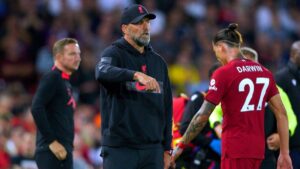 Liverpool FC will be facing fierce rivals Manchester United amid a lot of team news regarding injuries and a suspension.