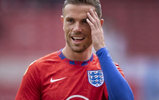 Jordan Henderson made his first World Cup appearance for England. However, he might have had a minor injury against the US.