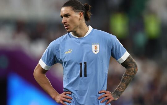 Liverpool forward Darwin Nunez is being widely criticized for his poor display in his latest World Cup match.